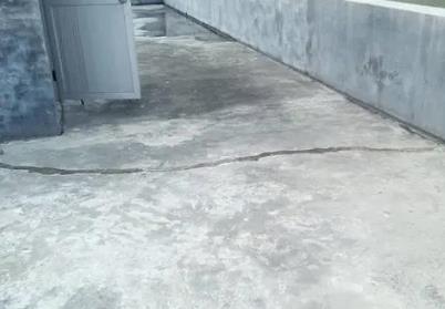 崆峒楼顶漏水维修公司分享下如何解决卫生间隐蔽部位漏水的问题?